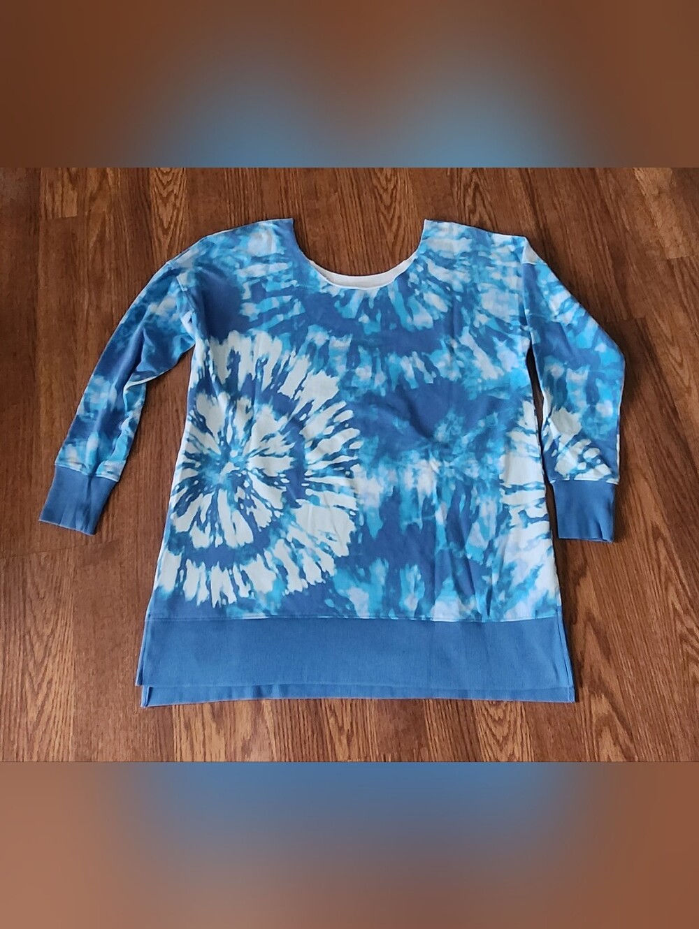 Blue Tie-Dye Long Sleeve Tunic